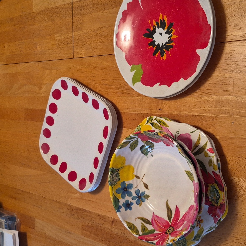 Floral and Polka Dot Dinnerware Set